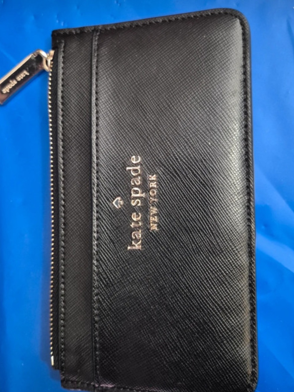 “Like-New”. Kate Spade’s “Kayla” Black, Leather, Large, Slim Cardholder.